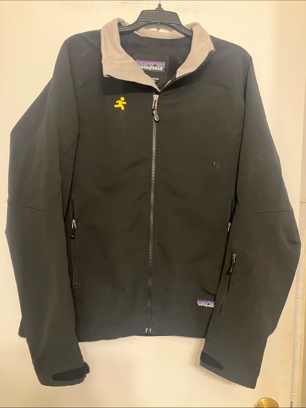 Patagonia Y2K weatherproof jacket +AOL running man logo chest XL ladies